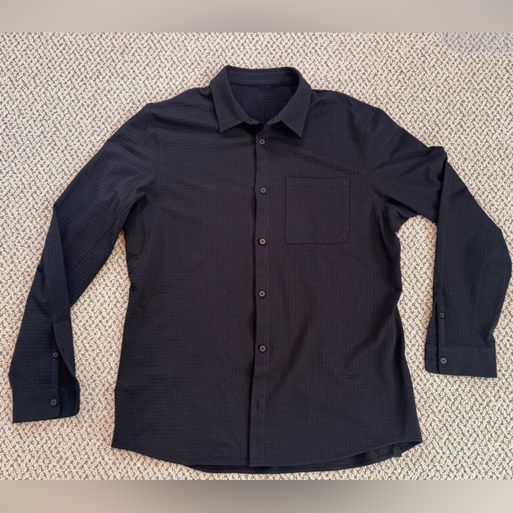 Lulu Lemon Airing Easy Men's Black Button-Up shirt - Size Large / L